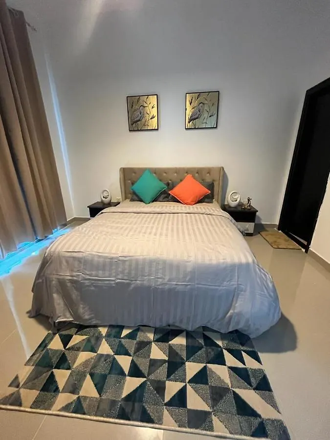 Apartment Holiday Nest At Dubai Marina