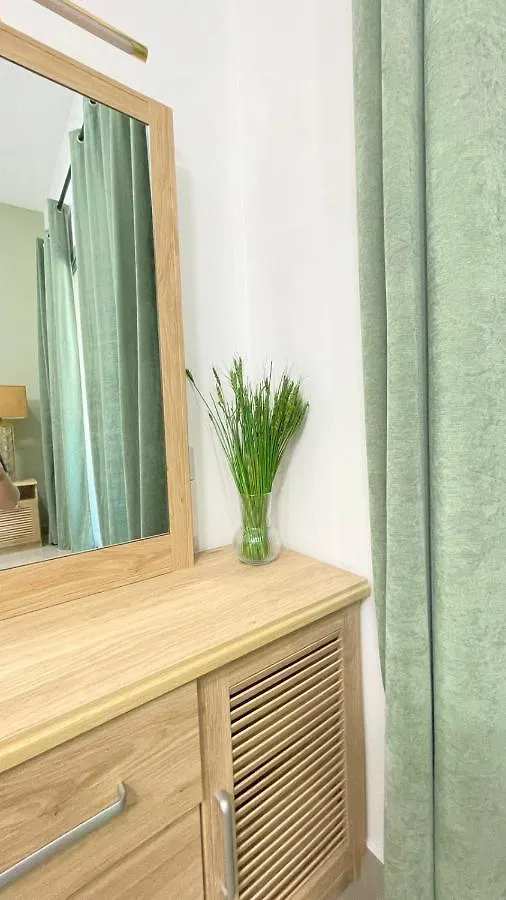 Apartment Holiday Nest At Dubai Marina United Arab Emirates