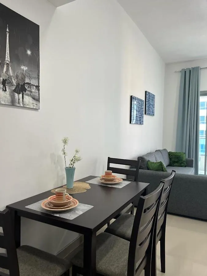 Apartment Holiday Nest At Dubai Marina